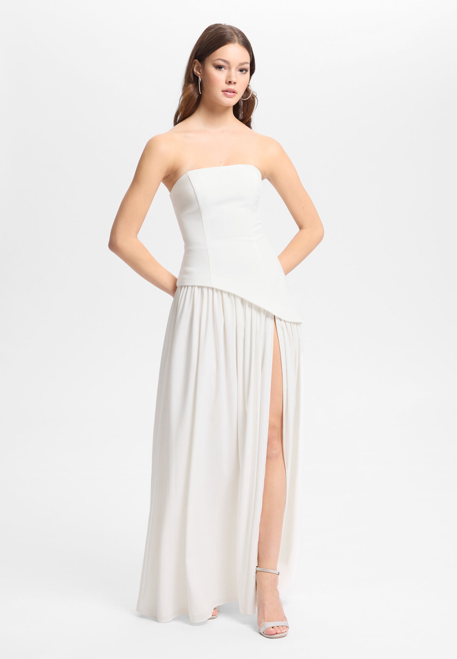 Corsagenkleid mit Beinschlitz