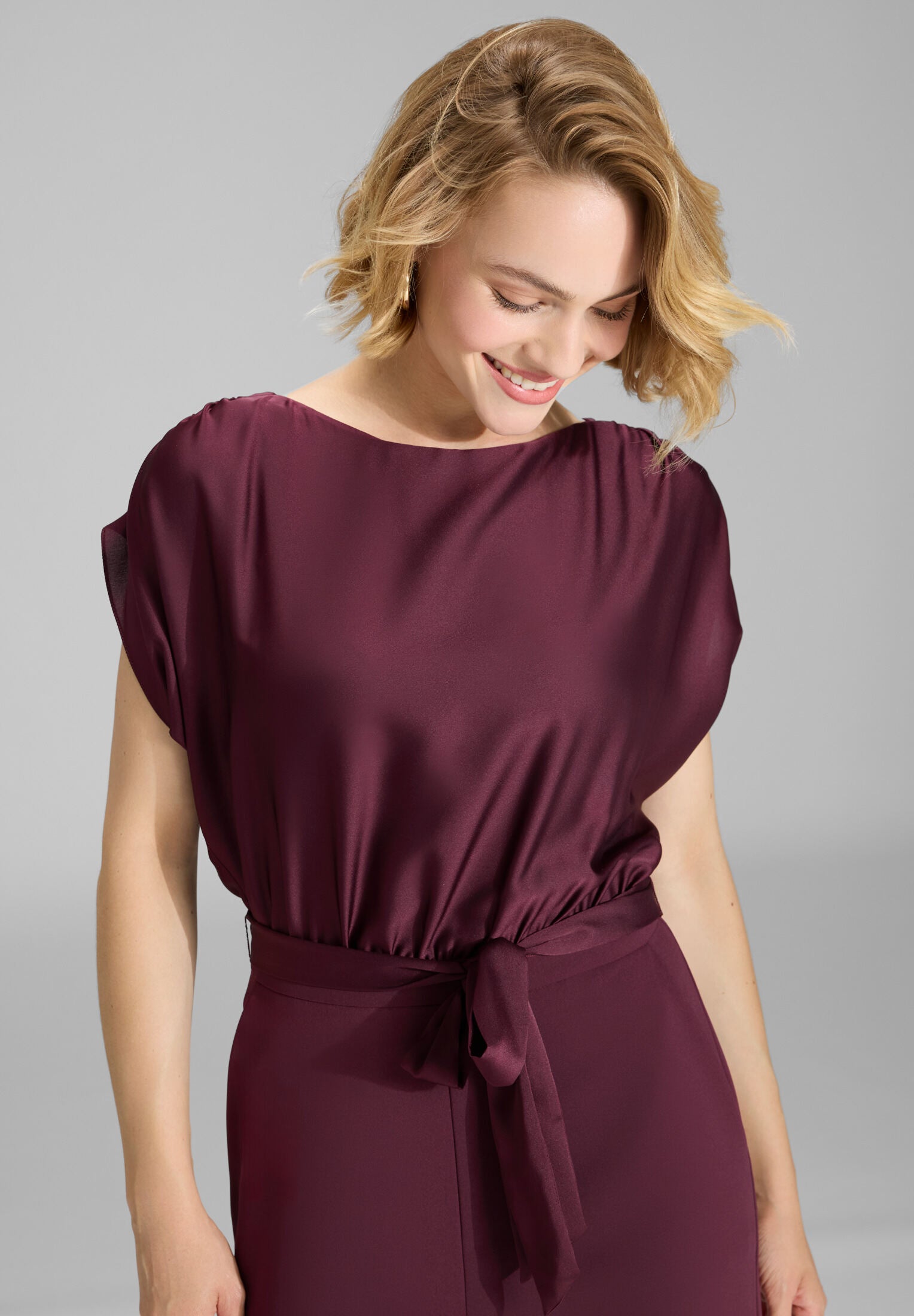 Jumpsuit aus Material-Mix