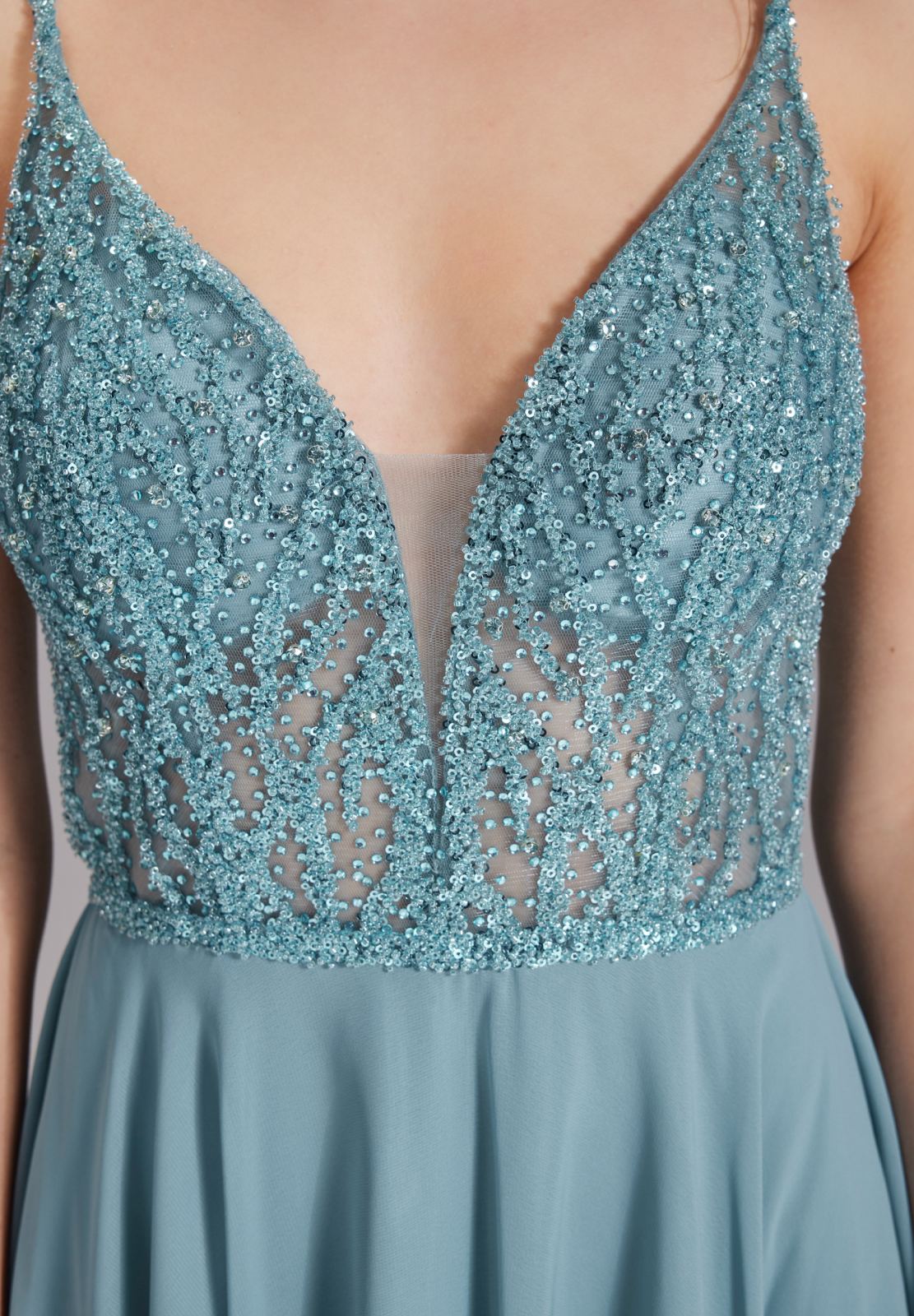 Paillettenbesticktes Cocktailkleid