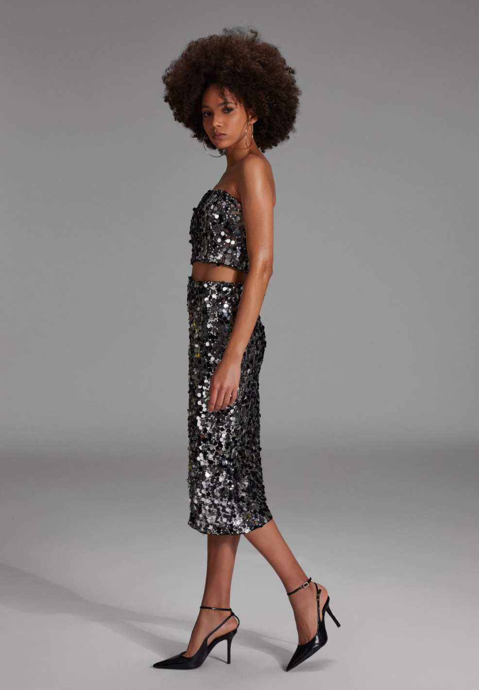 Bleistiftrock mit großen Pailletten