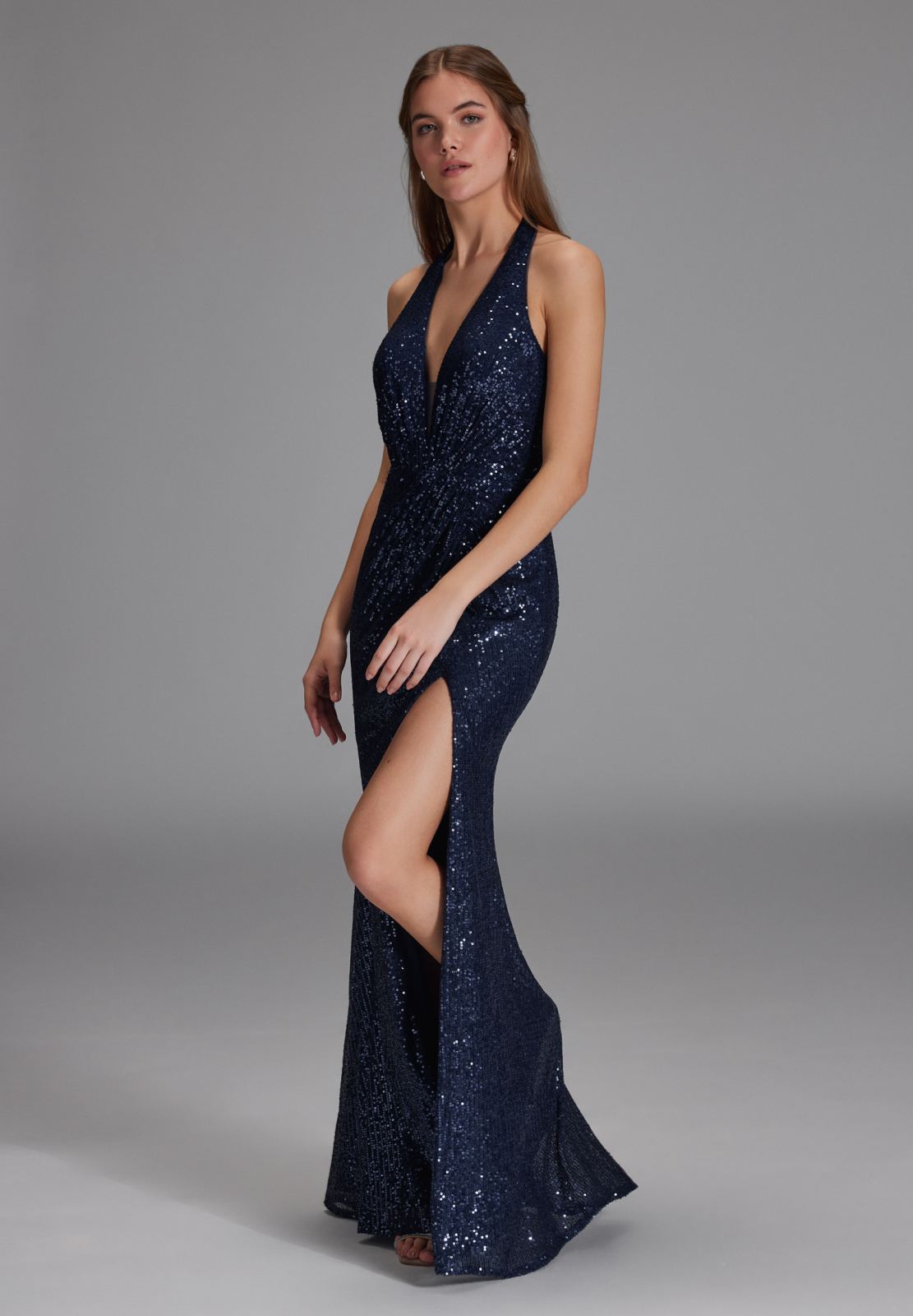 Neckholder Paillettenkleid mit Beinschlitz