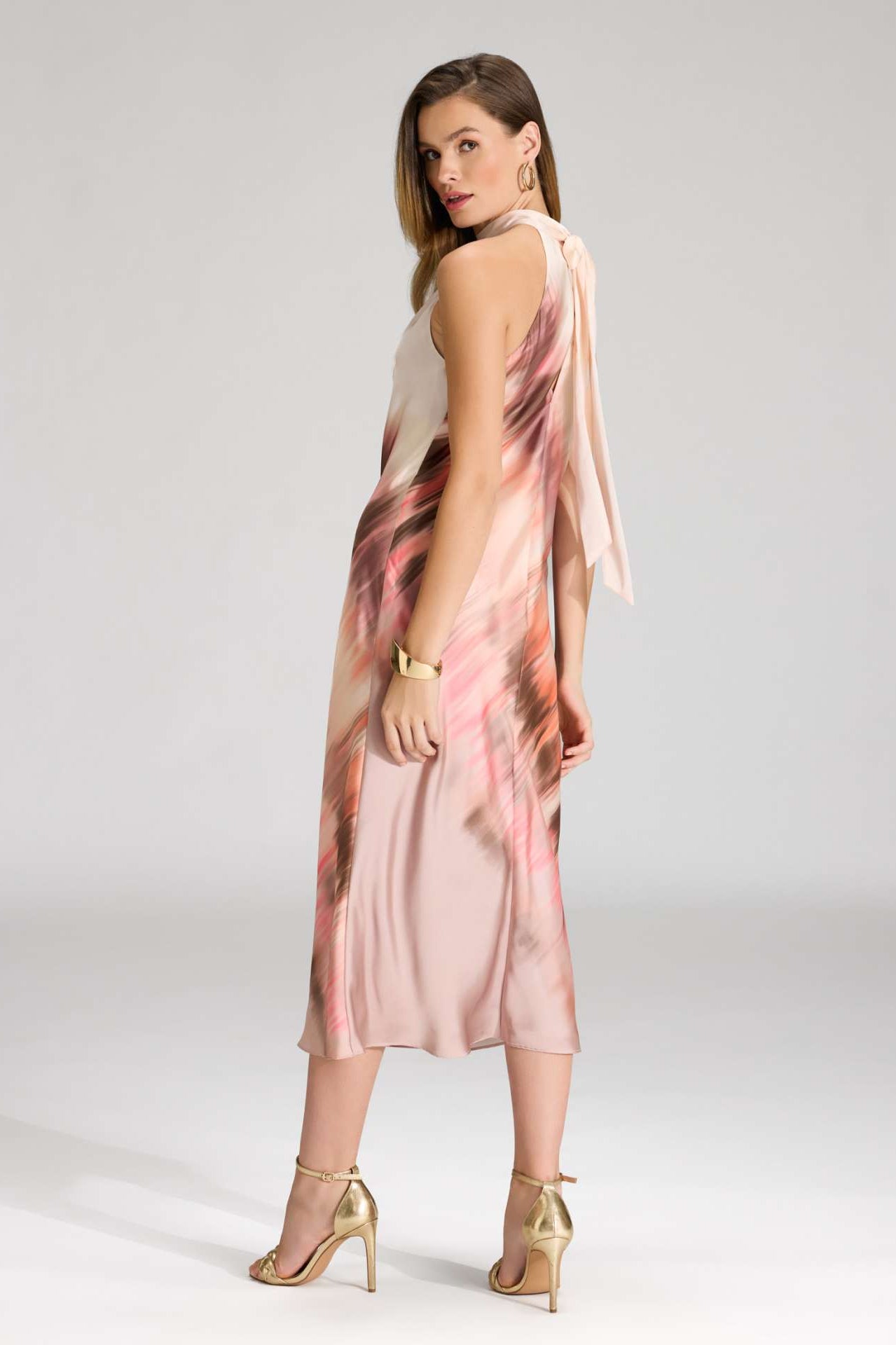 Bedrucktes Slip Dress aus Satin mit Stehkragen