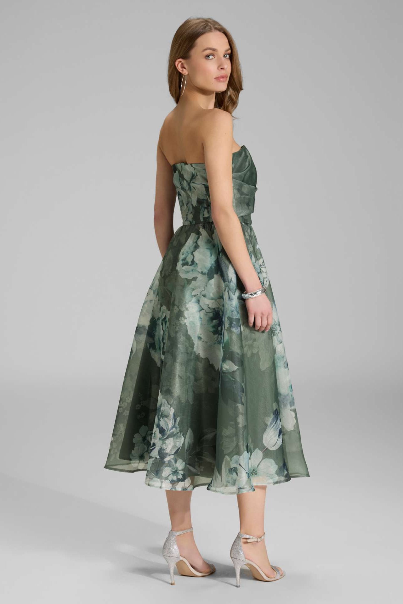 Korsage Kleid aus bedrucktem Organza