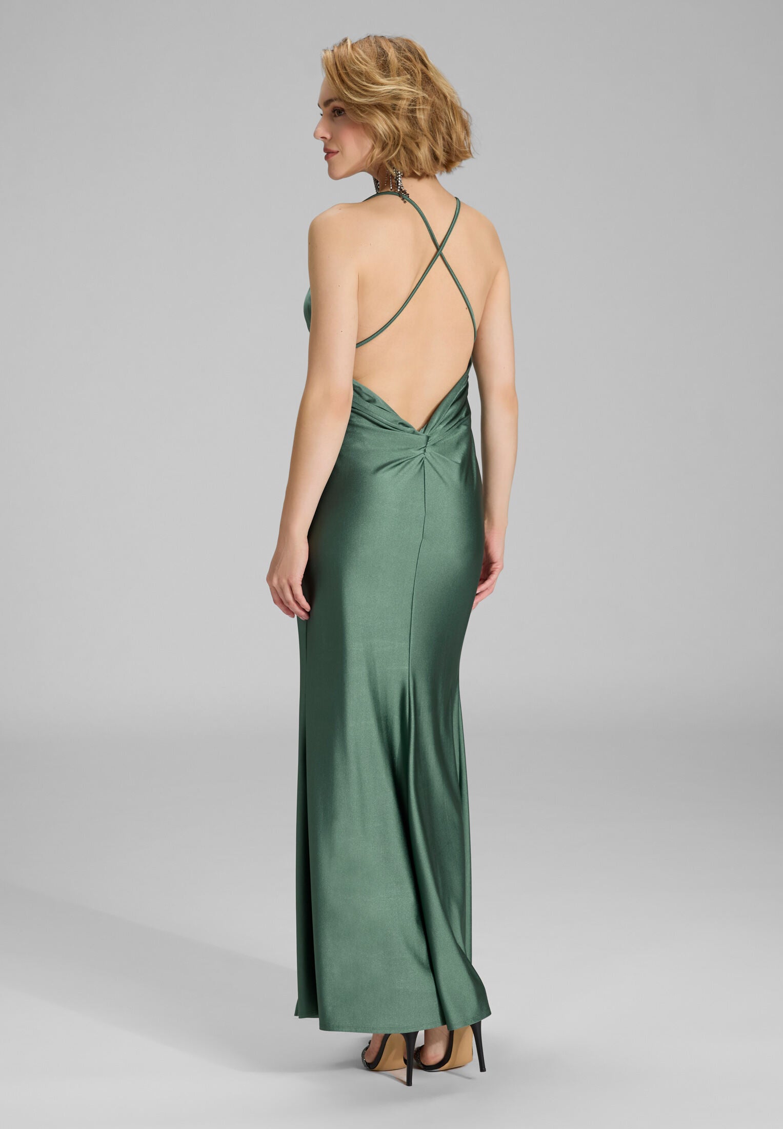 Abendkleid mit Knotendetail am Rücken aus Jersey Satin