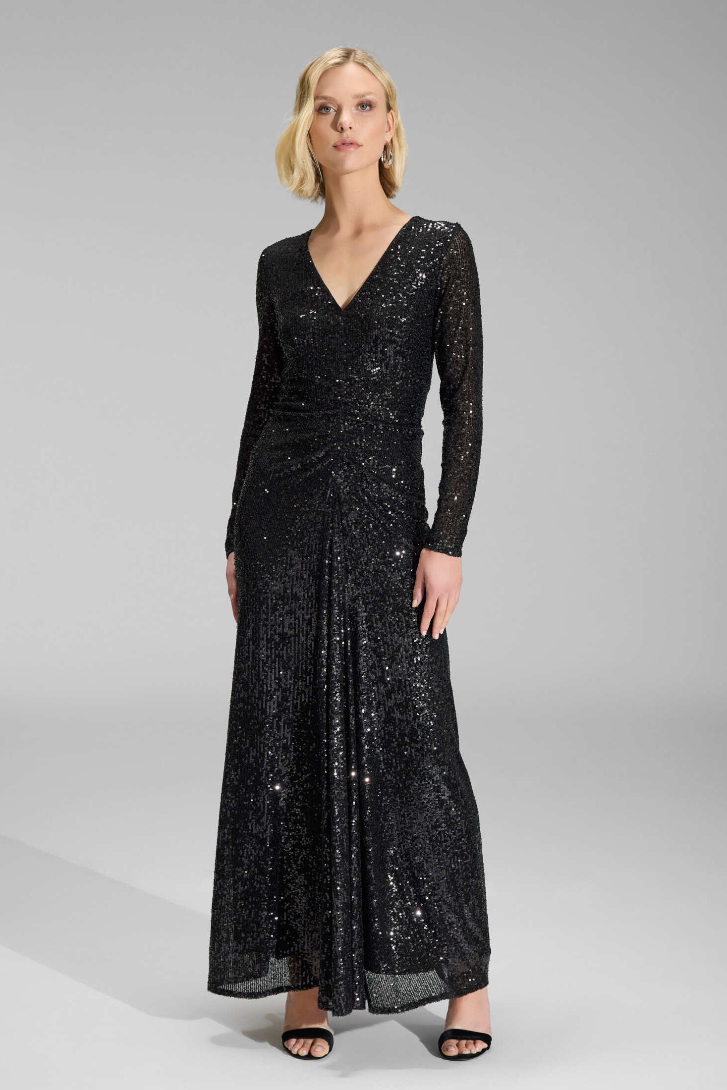 Gerafftes Abendkleid aus elastischer Paillette black