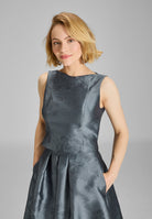 Floraler Jacquard Rock mit Falten in Midi Länge