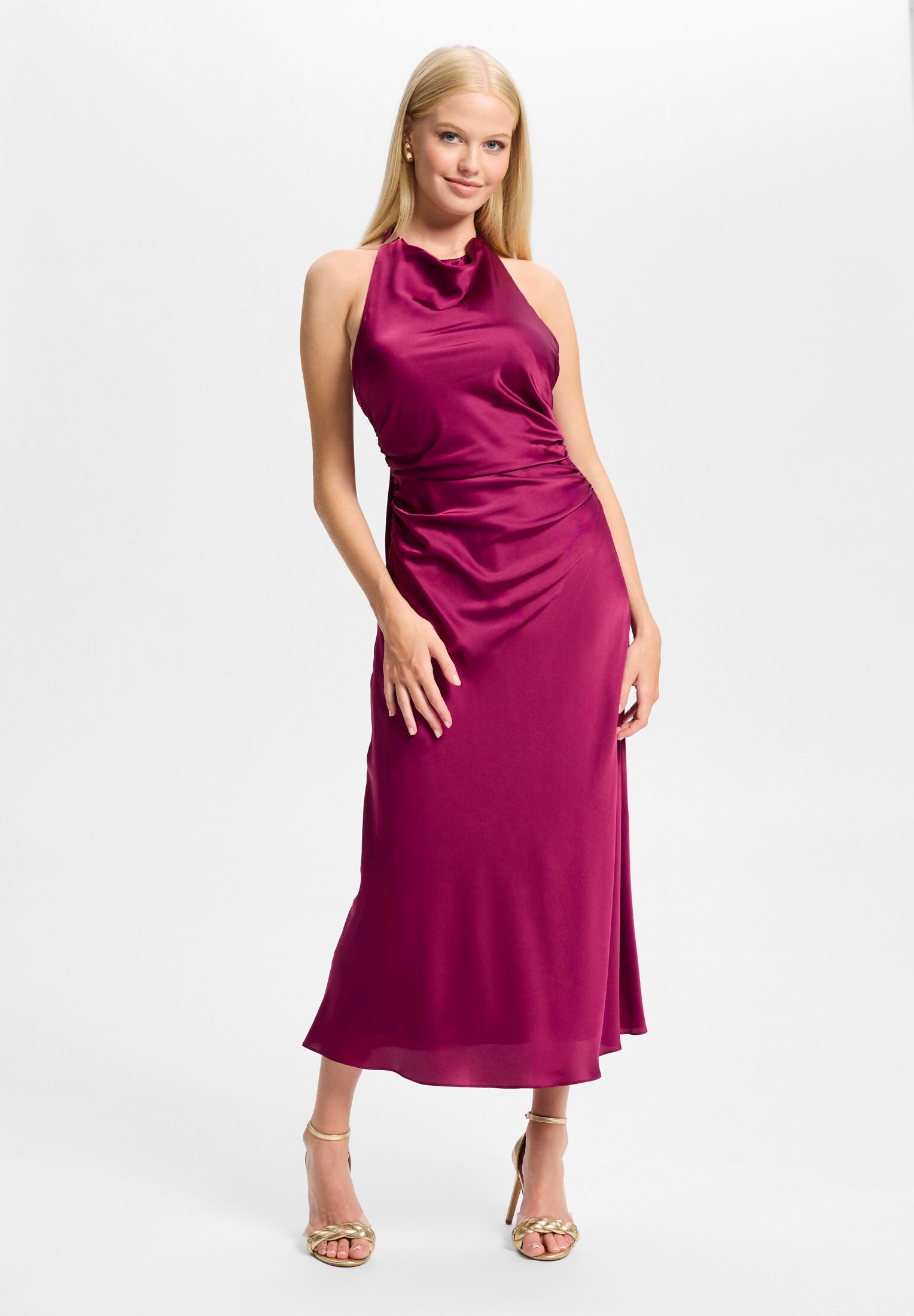 Midikleid aus Satin mit Rückenausschnitt