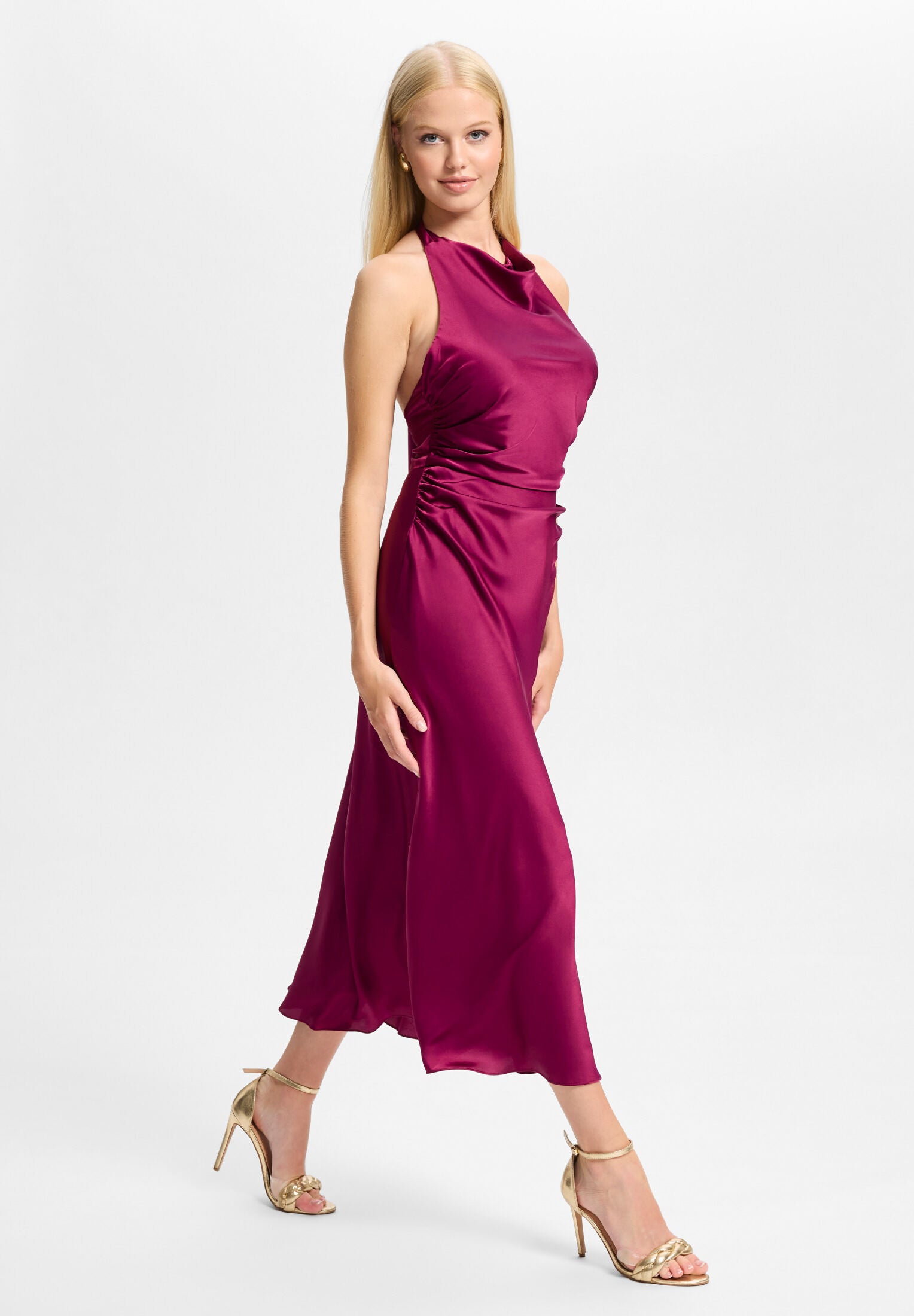 Midikleid aus Satin mit Rückenausschnitt