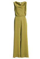 Jumpsuit aus Satin mit Wasserfallausschnitt