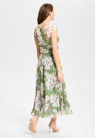 Cocktailkleid aus Mesh mit geraffter Korsage