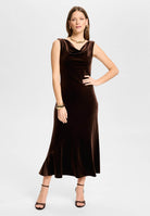 Abendkleid aus Samt mit Wasserfallausschnitt chocolate brown