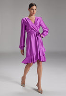 Volantkleid aus nachhaltigem Satinchiffon