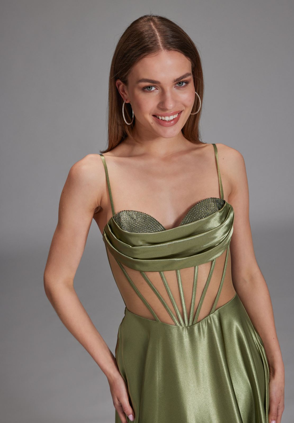 See-through-Corsagenkleid mit Ziersteinen