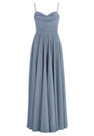 Schimmerndes Abendkleid mit Drapierung
