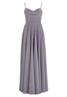 Schimmerndes Abendkleid mit Drapierung