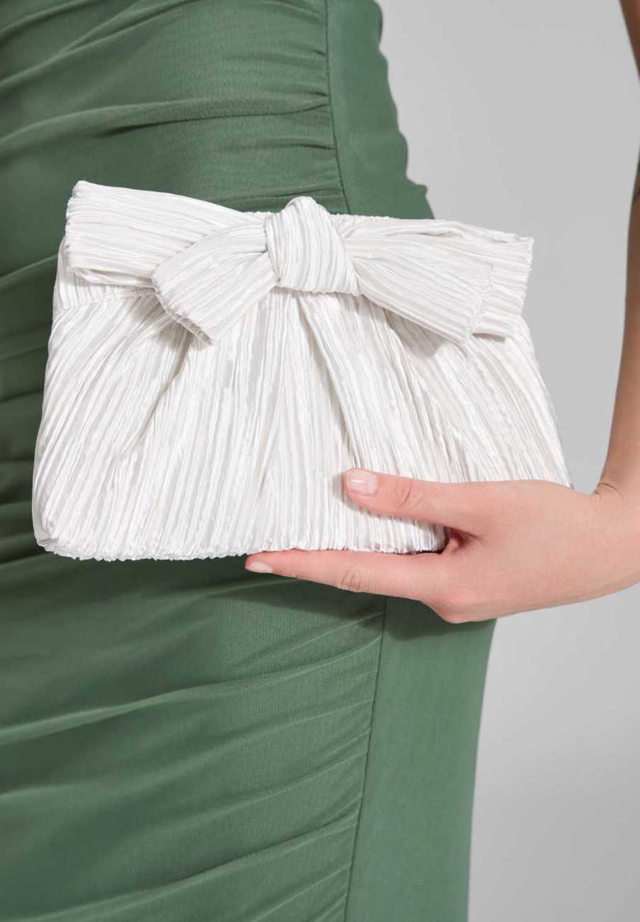 Abendtasche mit Schleifenapplikation