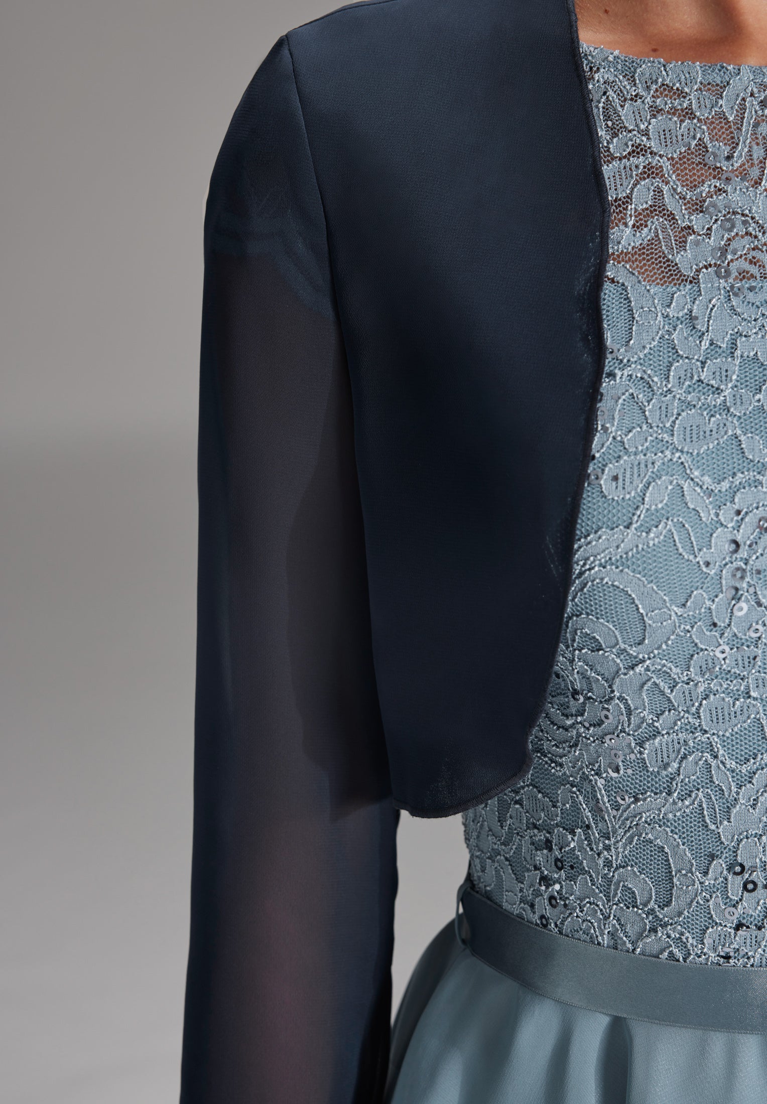 Bolero aus Chiffon