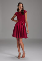 Cocktailkleid mit Spitzenoberteil und Chiffon Rock rio red