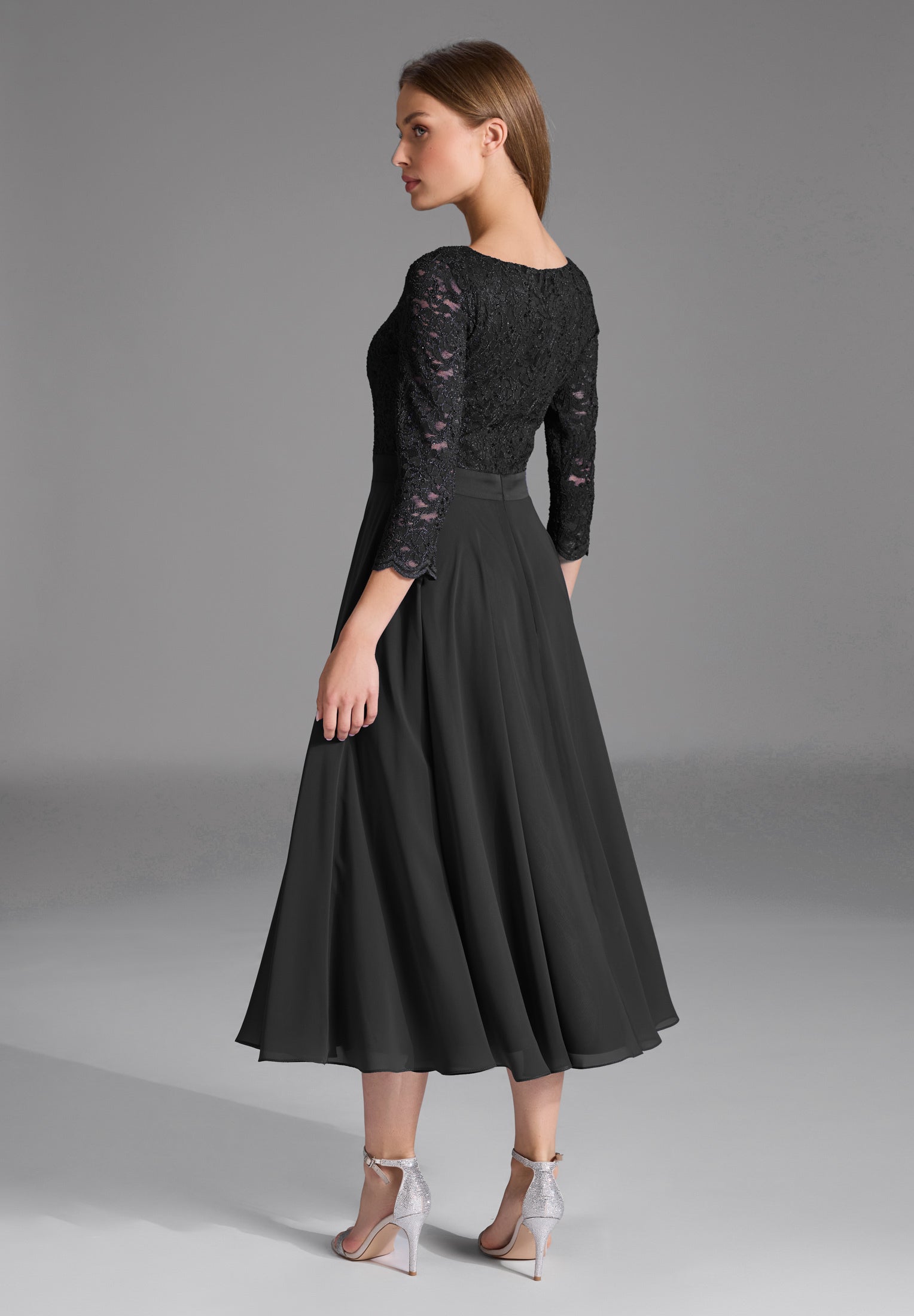 Abendkleid Midi mit Oberteil aus floraler Spitze und Chiffon Rock