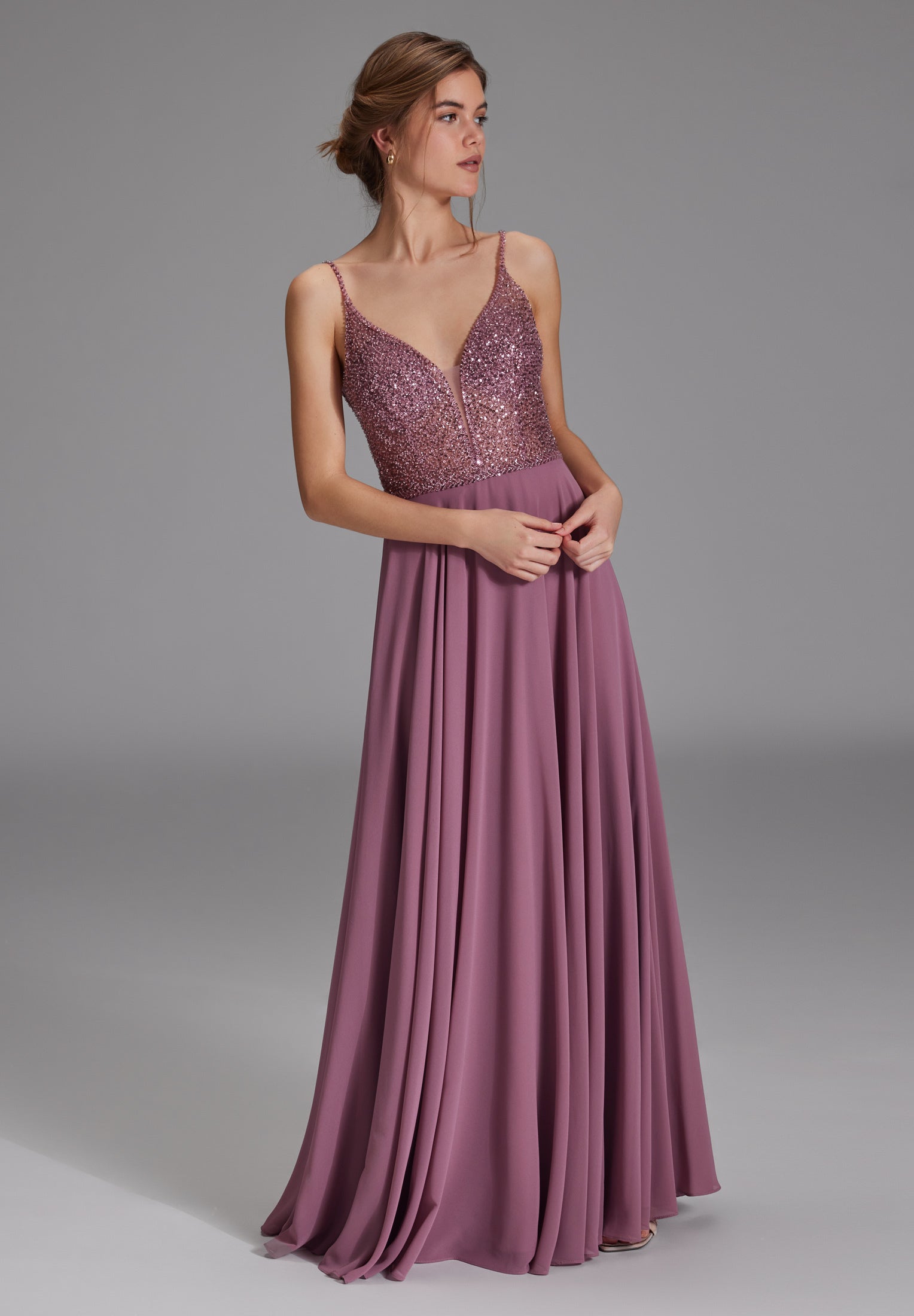 Abendkleid aus Materialmix