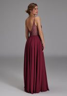 Abendkleid aus Materialmix
