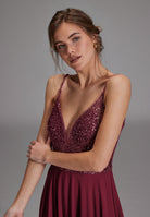 Abendkleid aus Materialmix