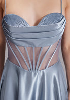 See-through-Corsagenkleid mit Ziersteinen