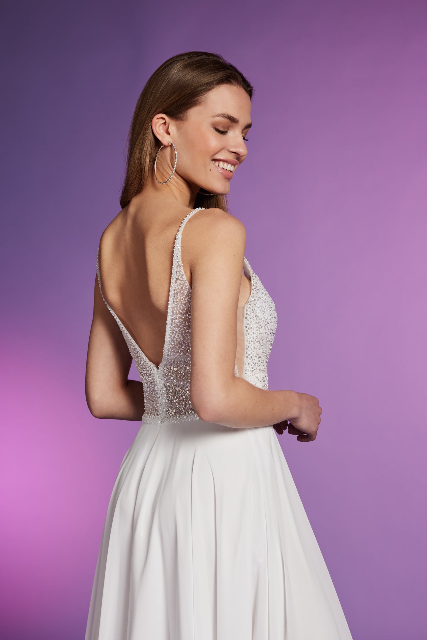 Langes paillettenbesticktes Abiball-Kleid