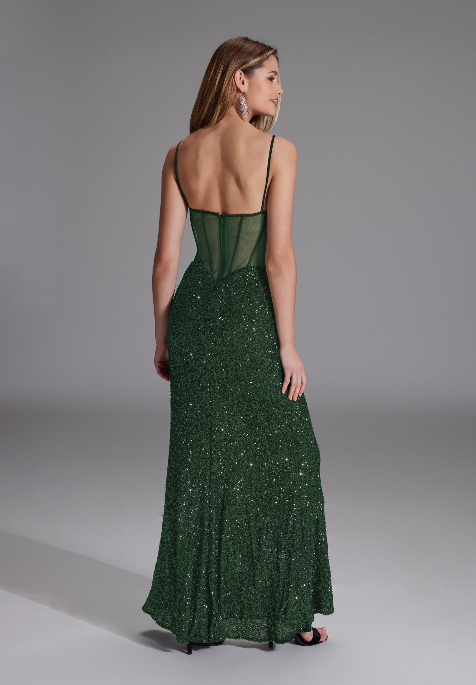 Slipdress mit transparenter Rückenpartie