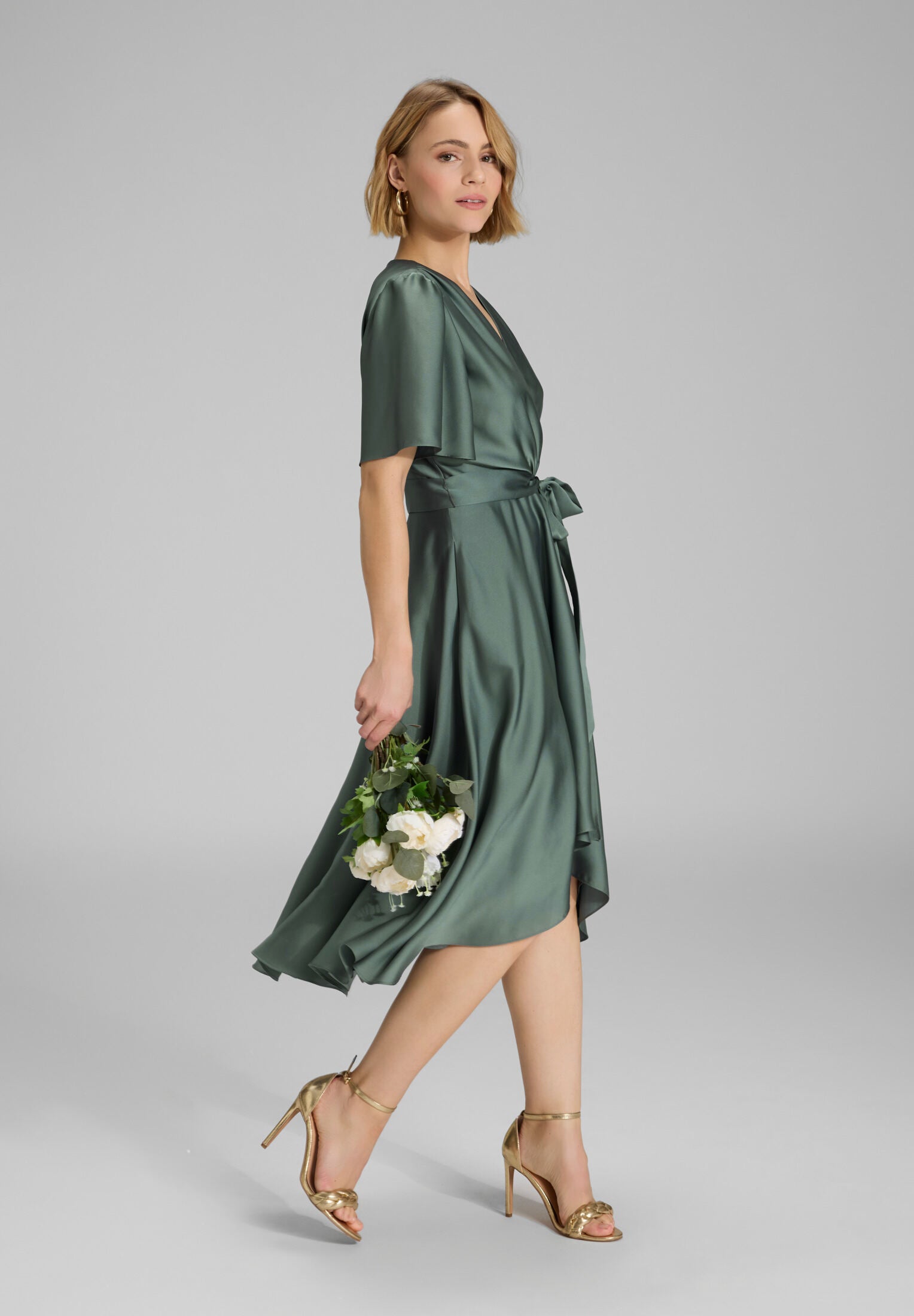 Cocktailkleid aus Satin in Wickel Optik