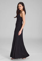Figurbetontes Jerseykleid mit Beinschlitz