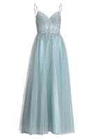 Ballkleid mit Stickerei