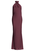 Abendkleid aus nachhaltigem Satin mit Stehkragen