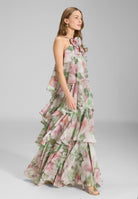 Abendkleid aus bedrucktem Chiffon mit gestuften Volants